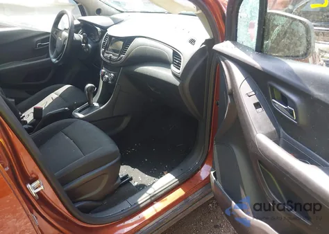 2019 Chevrolet Trax Lt z USA, uszkodzony, nr VIN 3GNCJLSB8KL281746